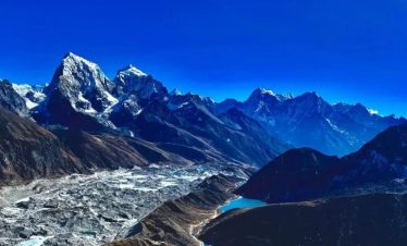 EVEREST BASE CAMP WITH GOKYO LAKE TREK